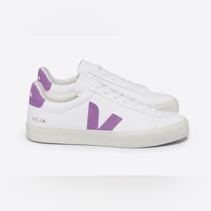 VEJA CAMPO CHROMEFREE LEATHER WHITE MULBERRY  Size 9 Women’s